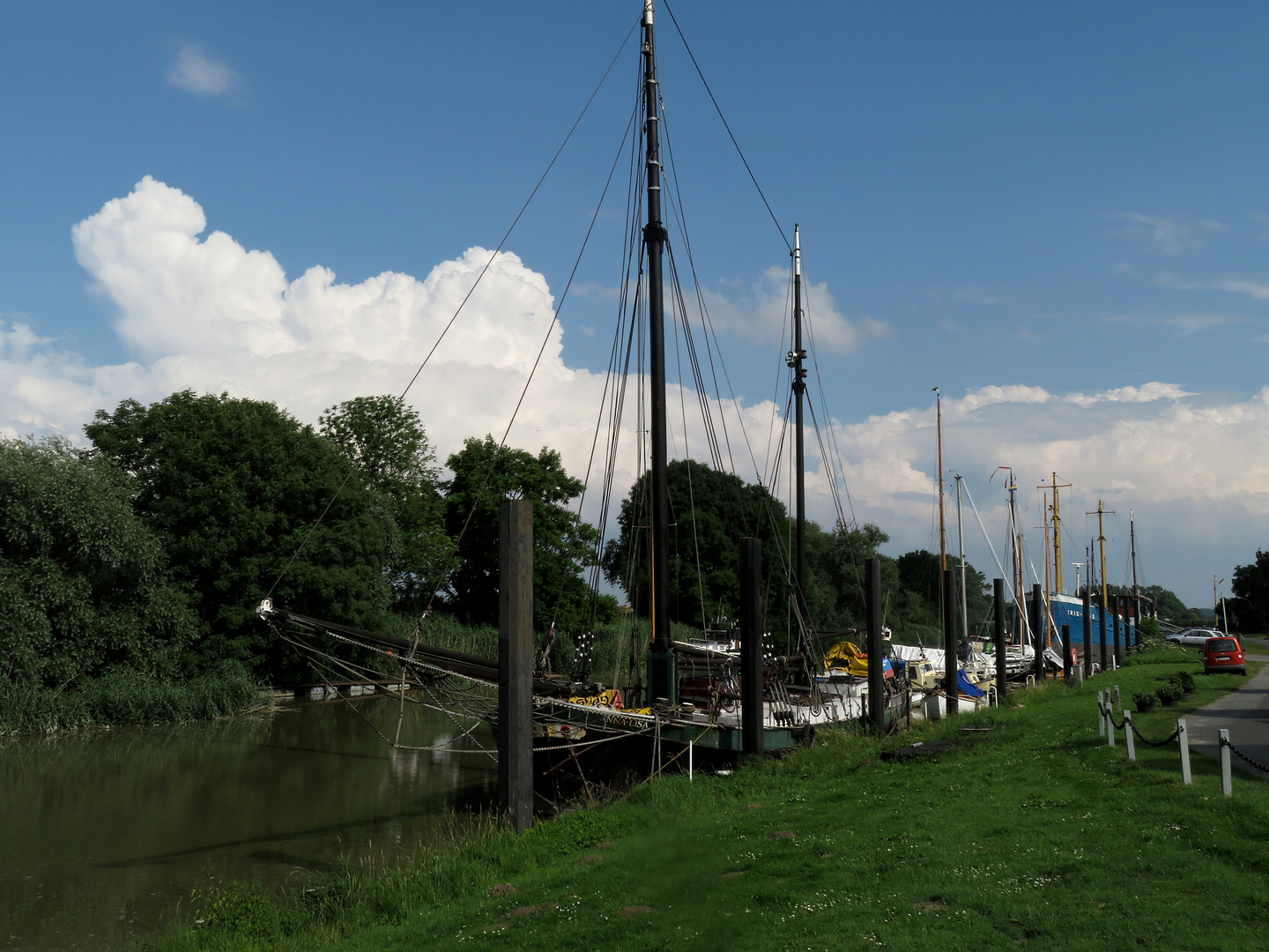 im Museumshafen Wischhafen .....