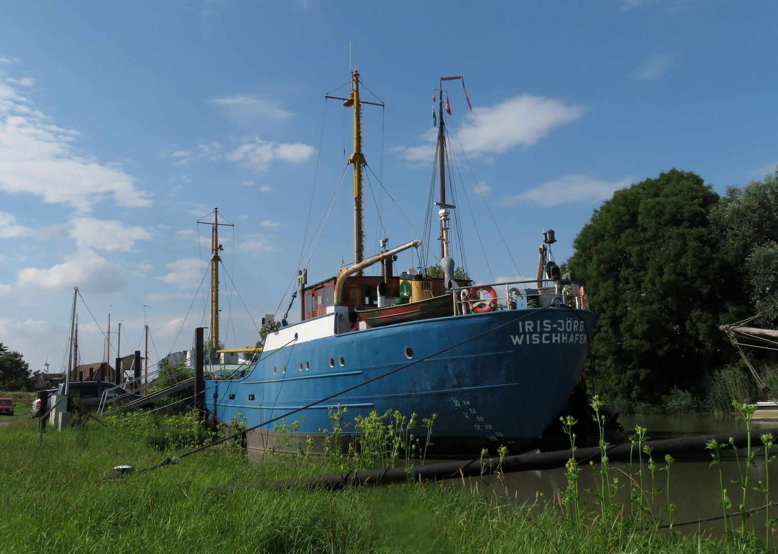 Im Museumshafen Wischhafen 