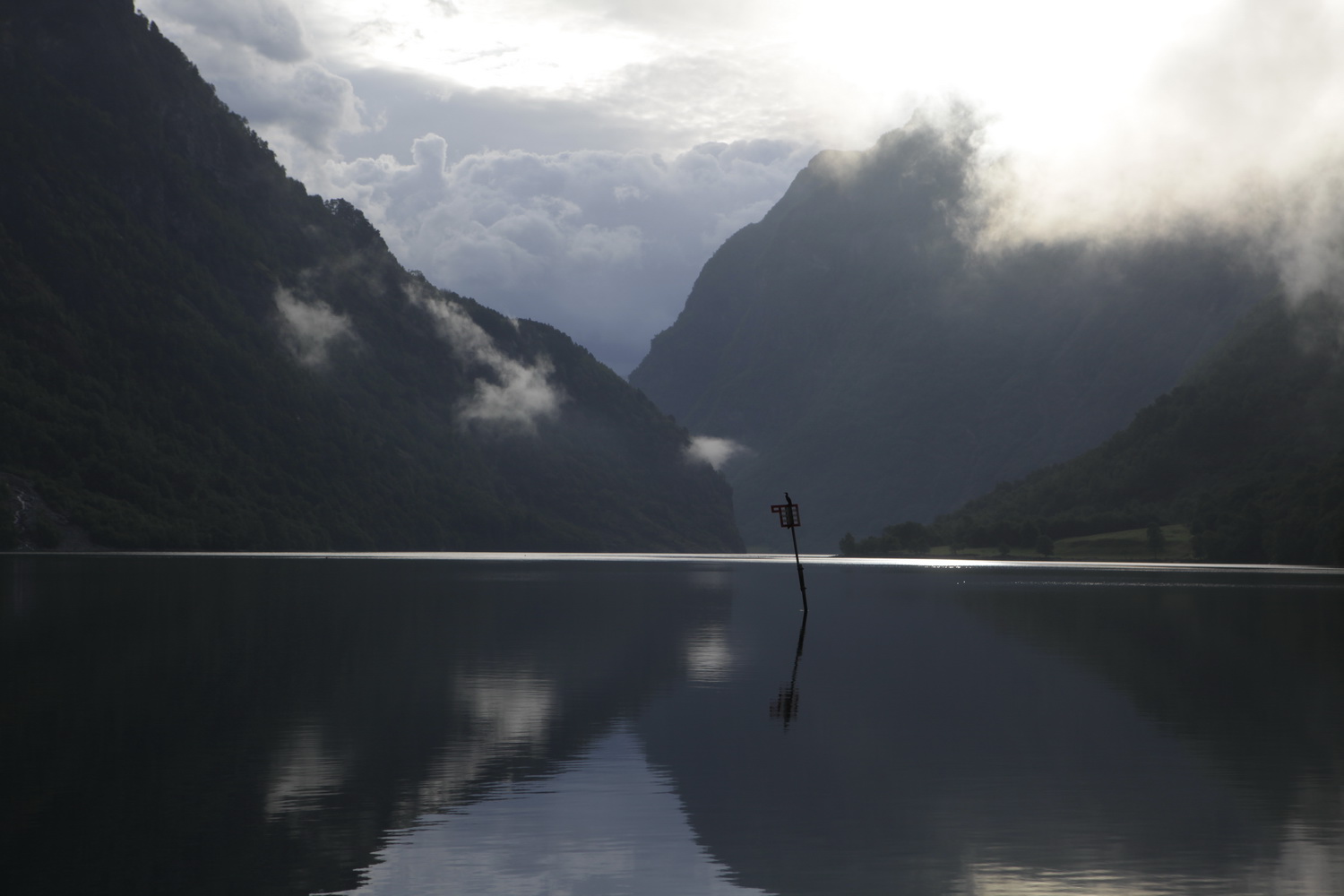 Im Naeröfjord 4