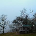 Im Nebel auf dem Hirschstein