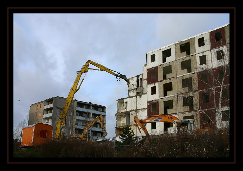 Im Osten nennt man sowas "Stadtumbau"...