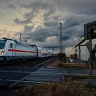 Im Osten ziehen dunkle Wolken auf