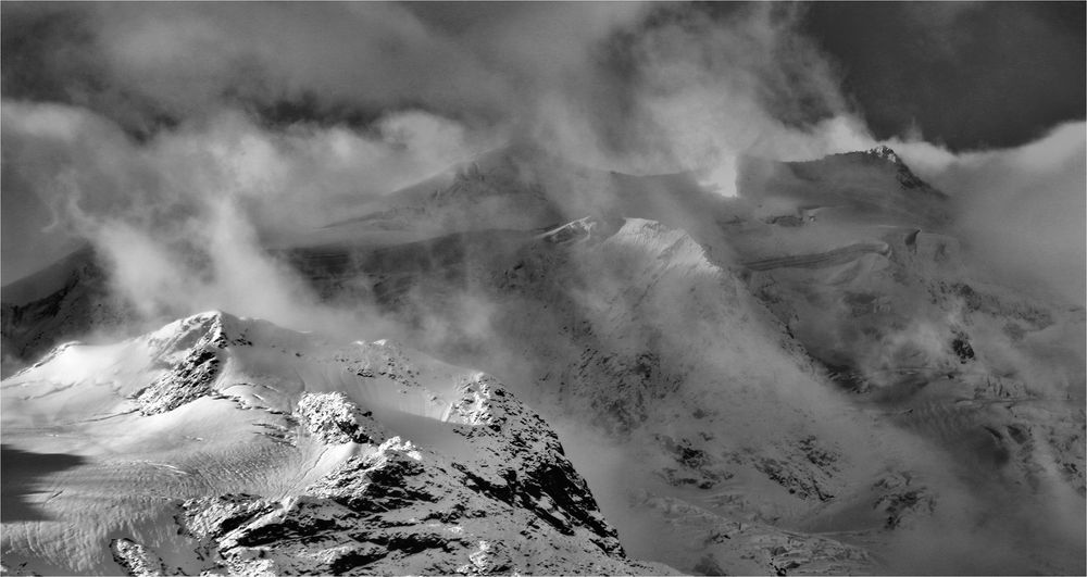 IM PARADIES DER WEISSEN BERGE