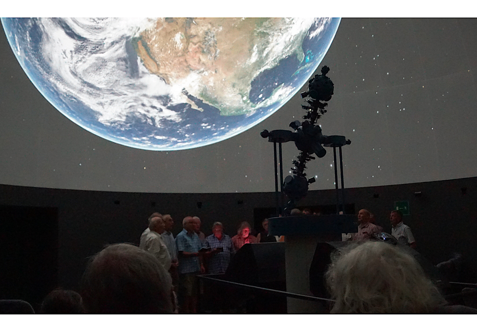 Im Planetarium