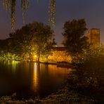 Im Regen an der Wasserburg Zilly (3)