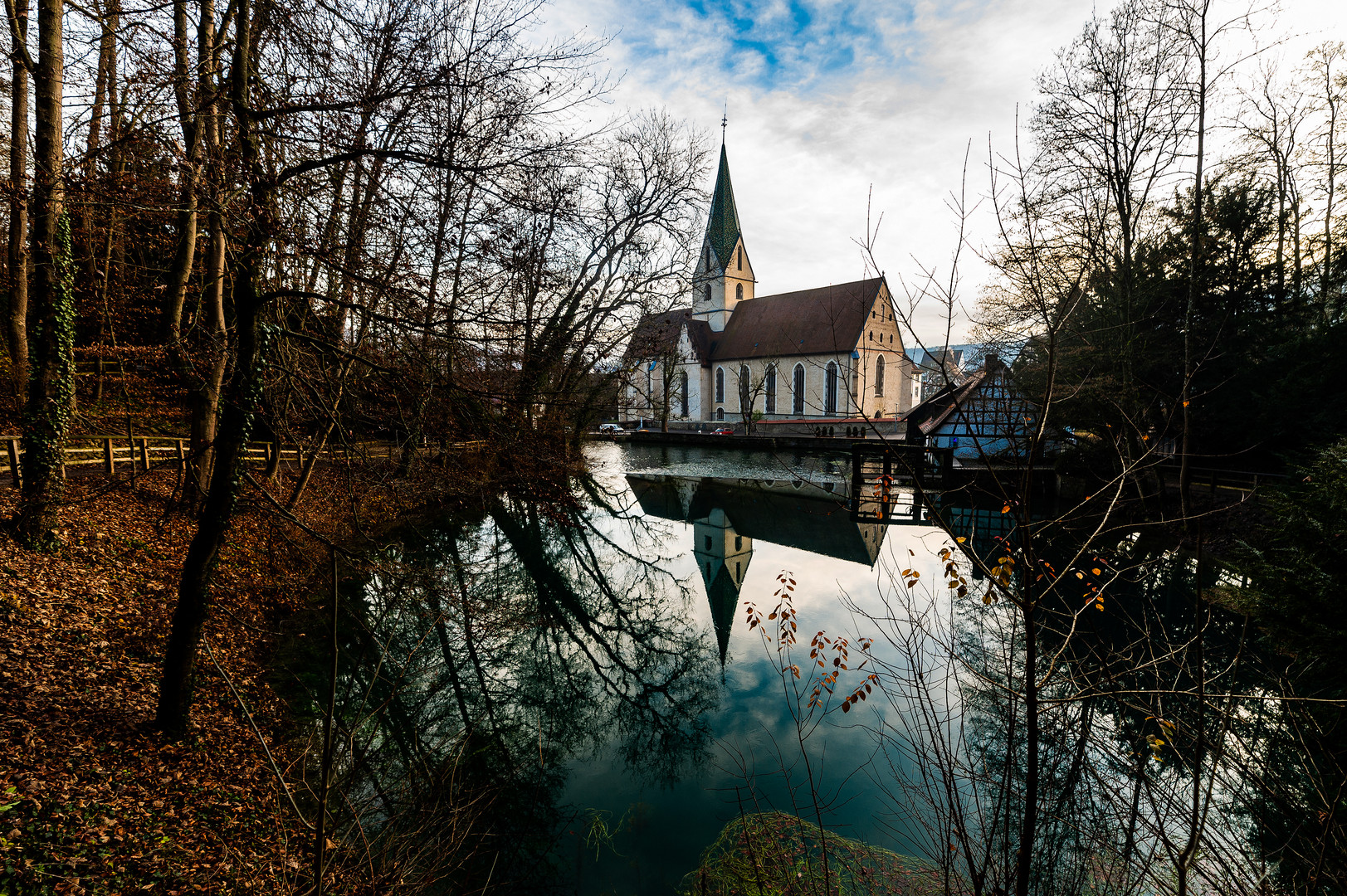 Im Reich der Schönen Lau