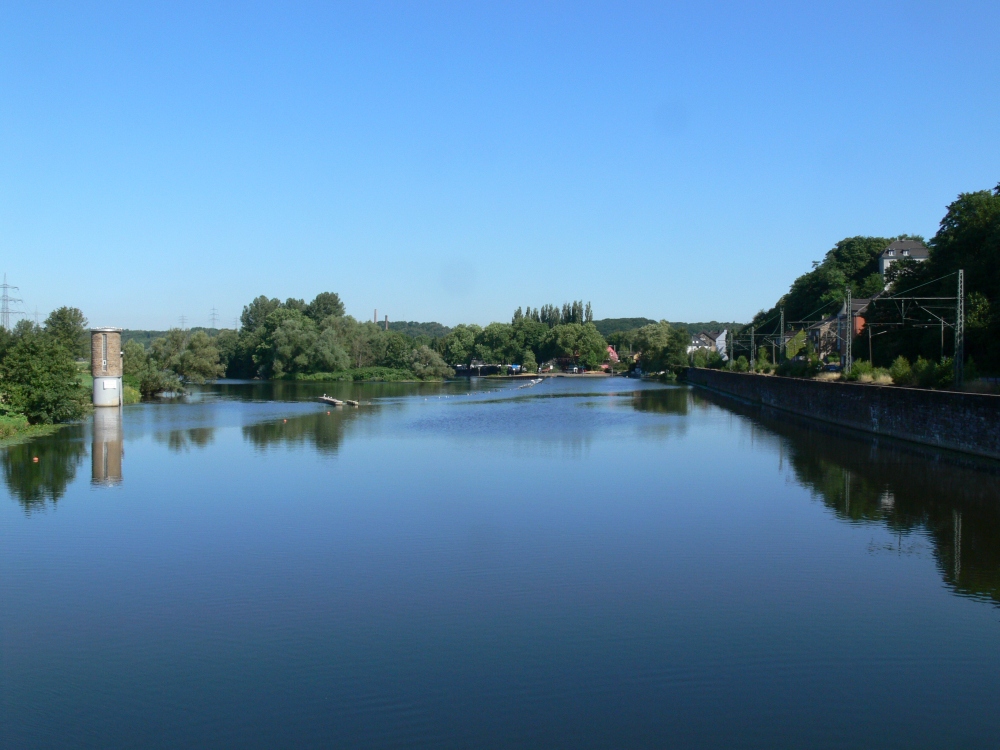 Im Ruhrtal zur Blauen Stunde