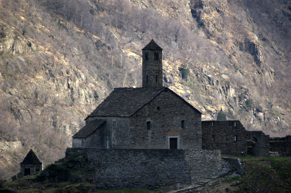 Im Schatten der Alpen