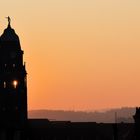 Im Schatten der Kirche