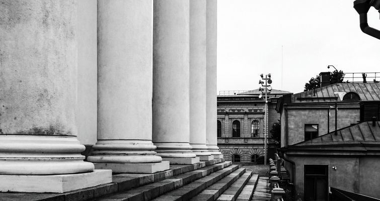 Im Schatten der Säulen...