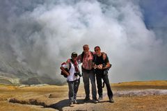 Im Schatten des Kawah Ijen