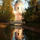 Im Schlossgarten bei der Moschee