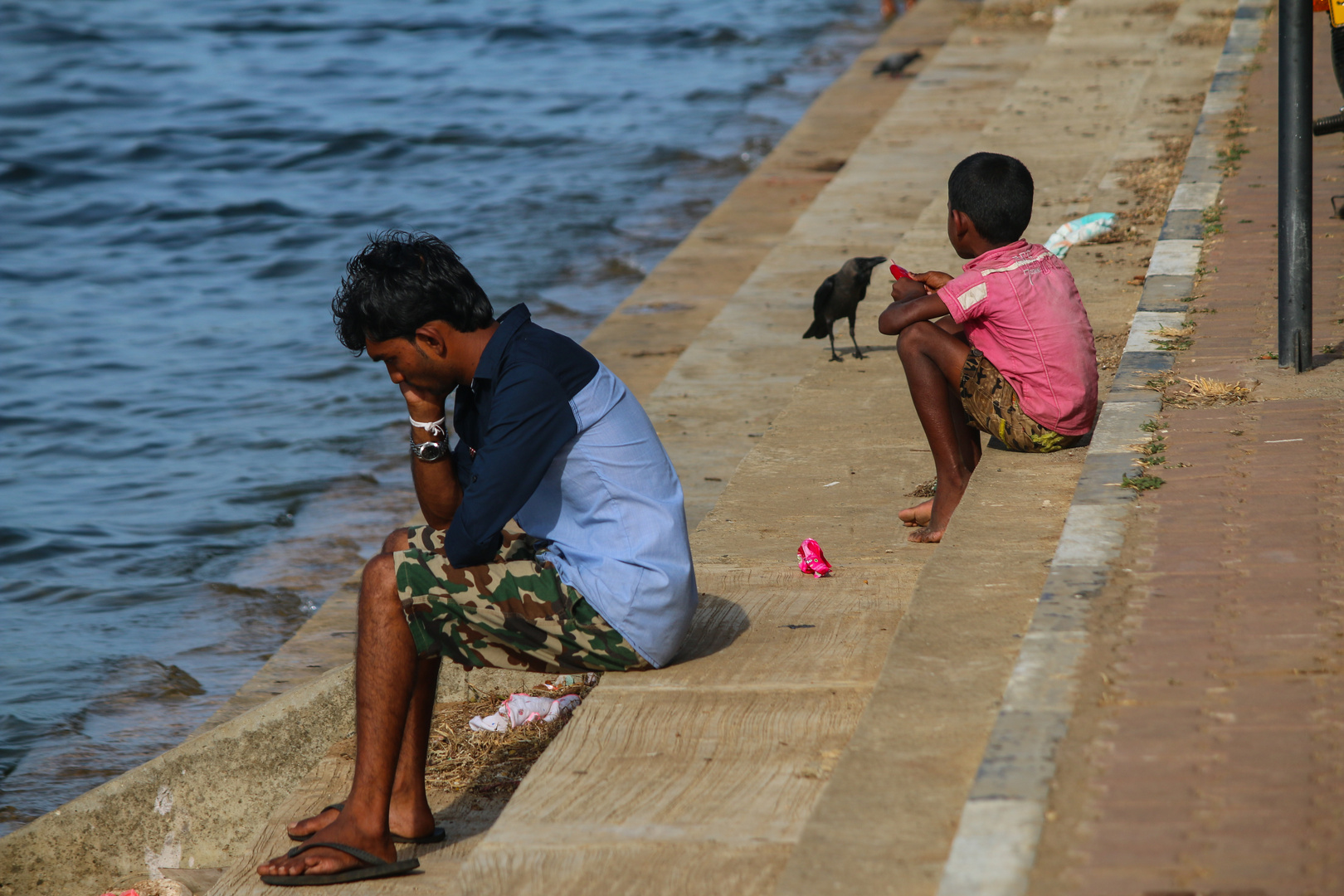 I´m sitting on the dock of a bay ...