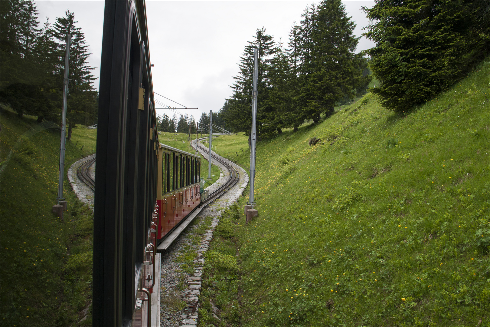 ... im Spiegel ... Schynige Platte-Bahn #4