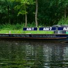 Im Spreewald kommt selbst die Müllabfuhr mit dem Kahn...