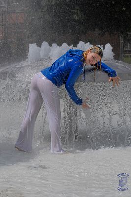 Im Springbrunnen  - I