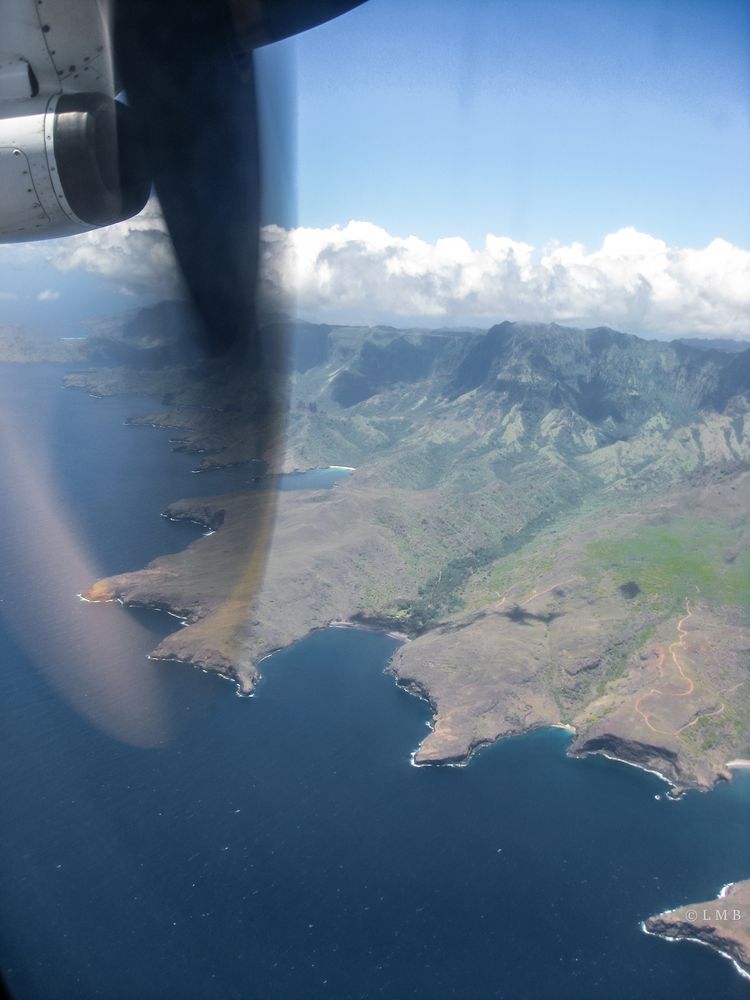 Im Steigflug vor Nuku Hiva