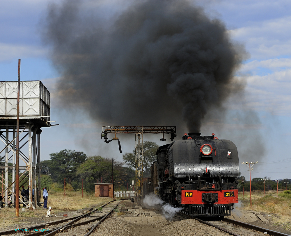 Im südl.Afrika VI; Unterwegsstation Gwayi (Gwaai)