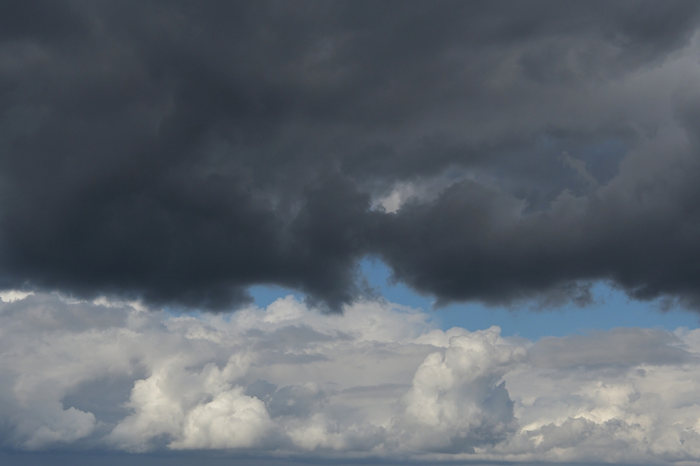 Im Taunus: Der Himmel über dem Tannenkopf 08