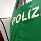 Im Trabiparadies: Polizei – Trabi 01