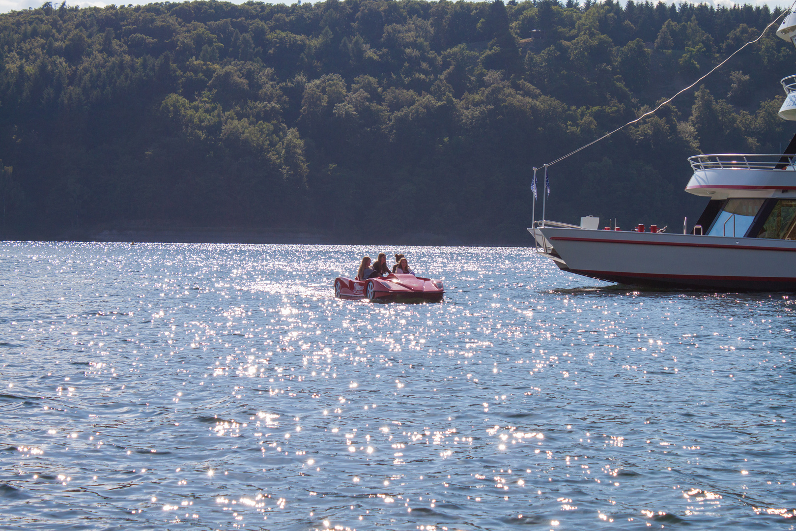 Im Tretboot in Seenot