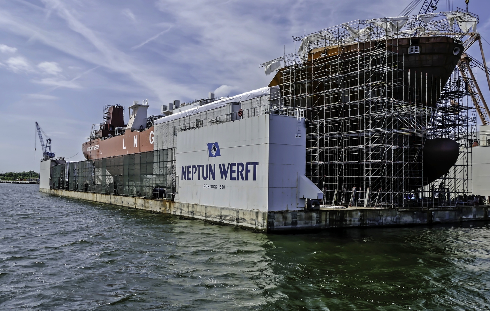 Im Trockendock der Neptunwerft Rostock 