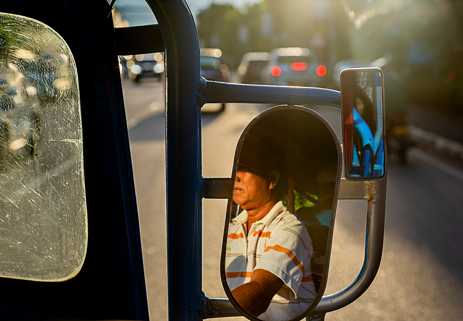 Im Tuk Tuk durch Vientiane