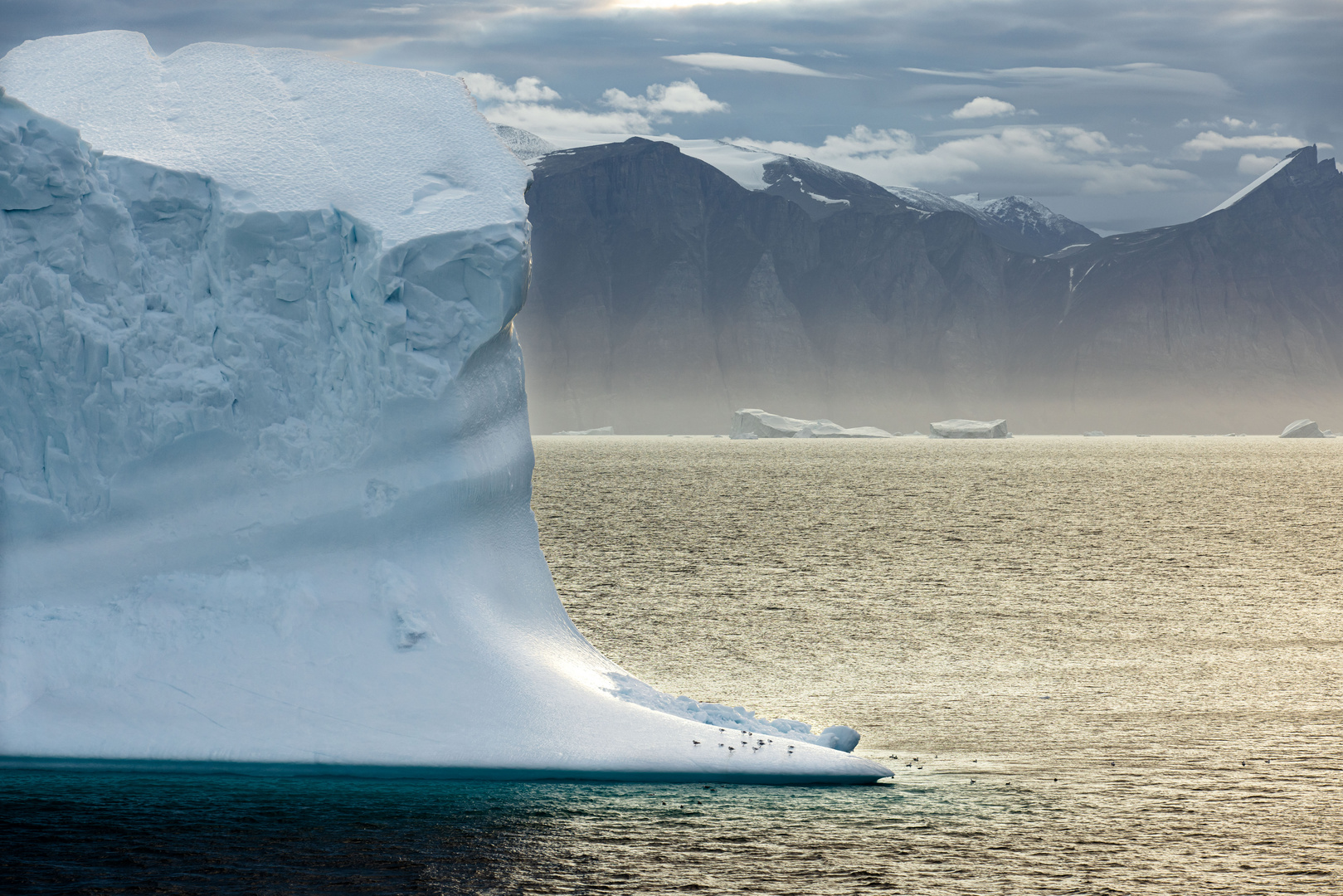 Im Uummannaq Fjord - 1