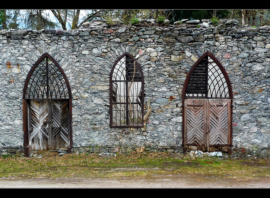 im visier - alte gemäuer im detail