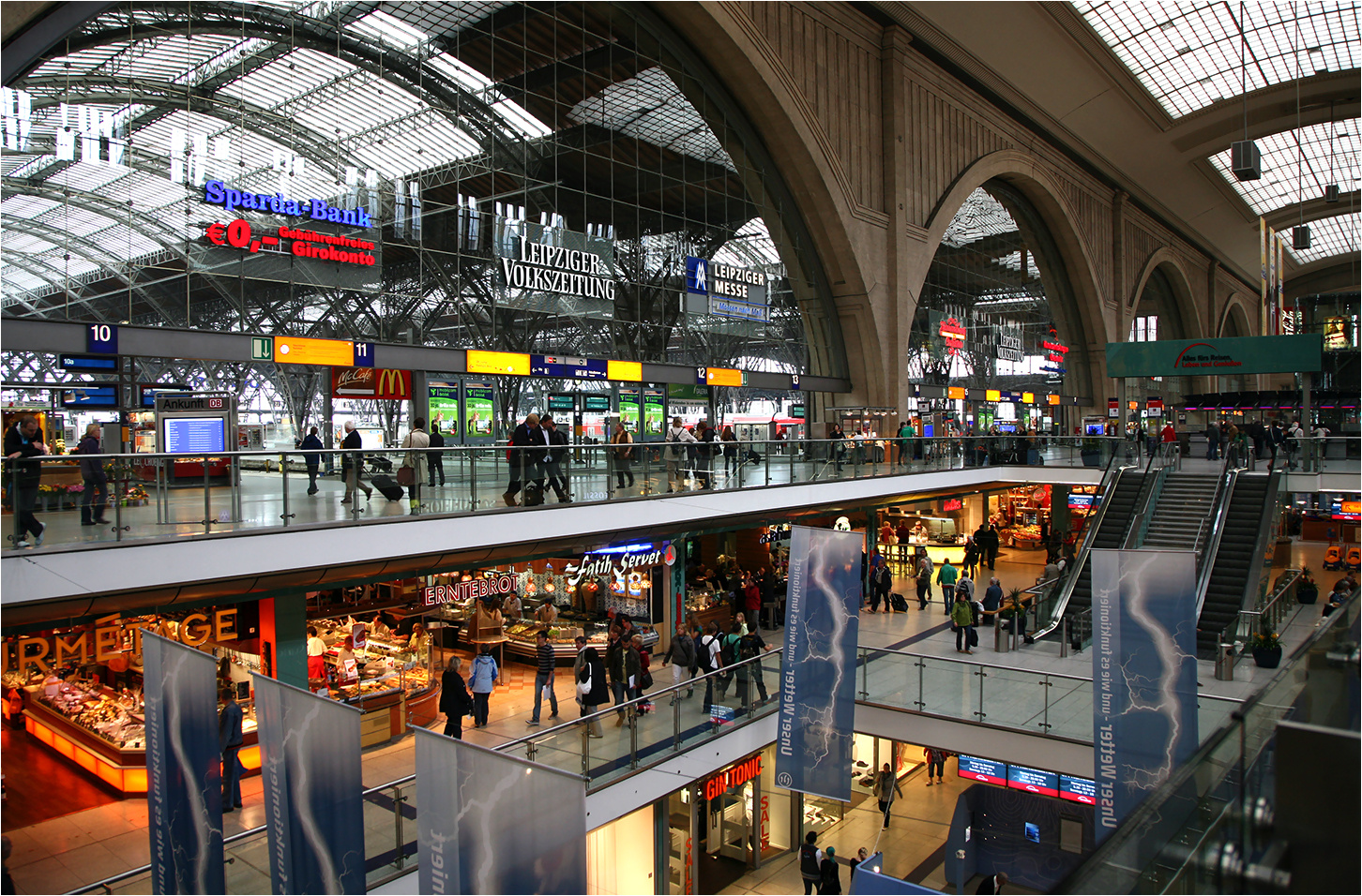 Im Visier: BahnhofsLeben