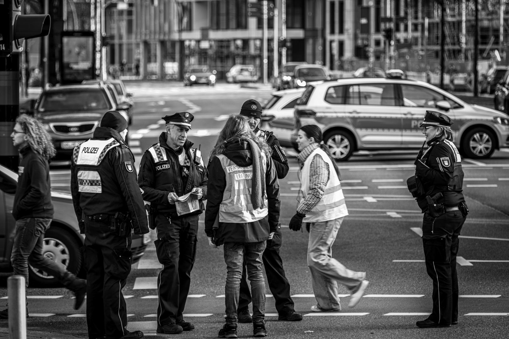 Im Vorweg -1 Foto &amp; Bild | reportage dokumentation, streetfotografie ...
