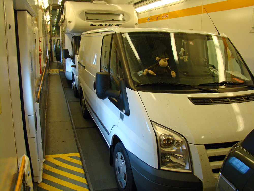 im Waggon Eurotunnel Shuttle