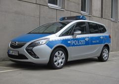 Im Westen was Neues - Polizei Hessen fährt Opel Zafira Tourer