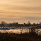 im Winterlicht an der Elbe