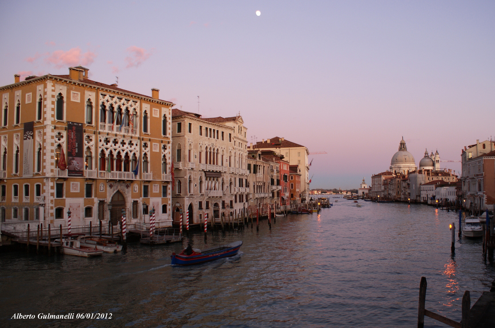 imbrunire su punta della dogana