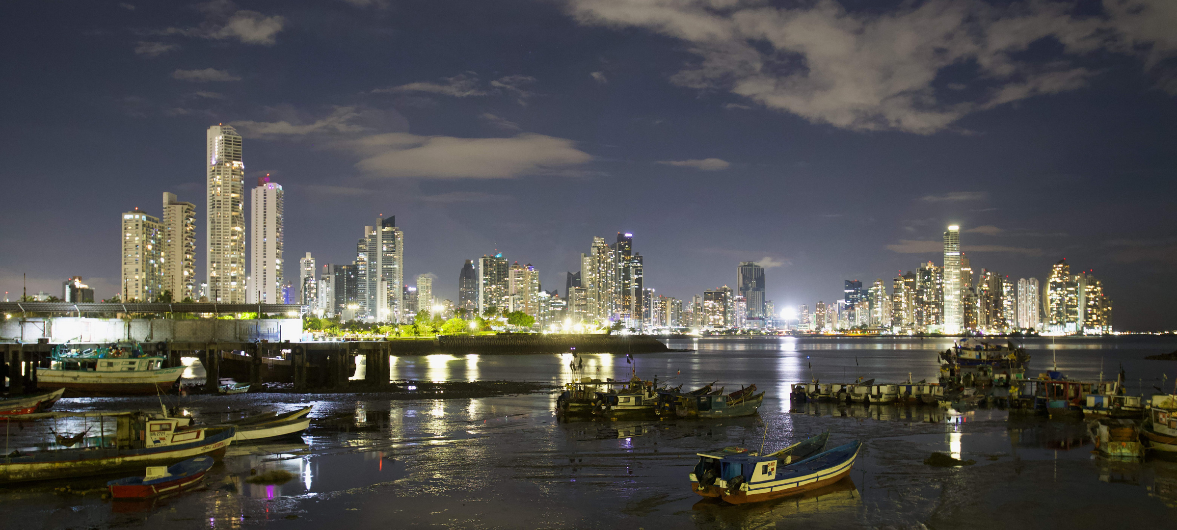 IMG_1185V_Panama-Nachtpanorama