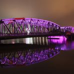 IMG_2767  WaiBaidu Bridge  violett / purpur?