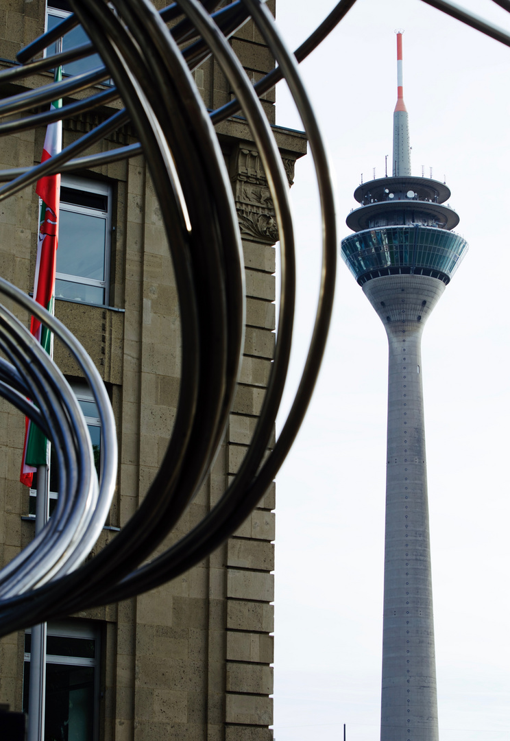 IMG_4815 Medienhafen Düsseldorf-Fernsehturm