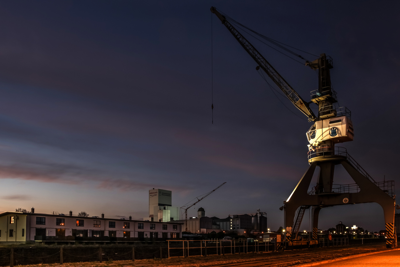 IMG_7253 Foto & Bild | industrie und technik, industrie nachts ...
