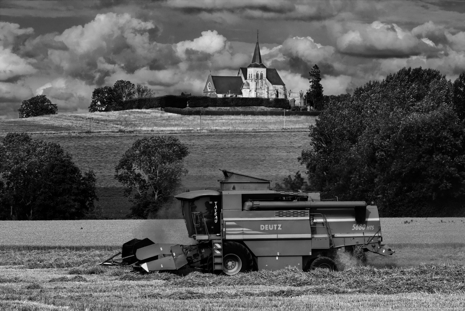 IMG_7422 moisson St Sulpice 2023- BW