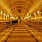 im.goldenen.tunnel