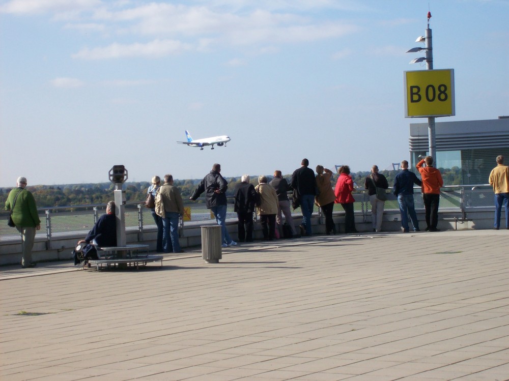 Immer diese Flugzeuggeilen Menschen....;)