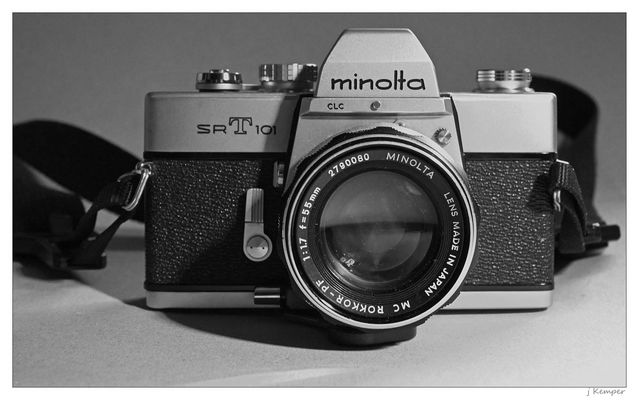 - immer noch eine schöne und ikonische Kamera -