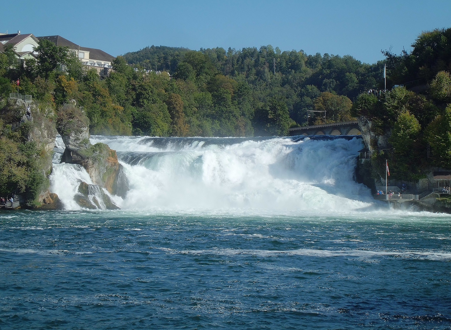 Immer wieder kraftvoll der Rheinfall