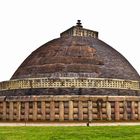 Imposante Bauwerke: Großer Stupa in Sanchi (Indien) 1