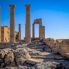 Imposante Säulen der Akropolis Lindos