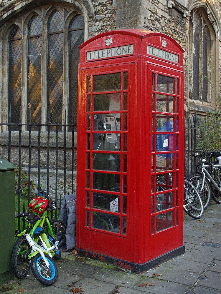  Impression de Cambridge  --  Cabine téléphonique près de l’Eglise St-Clément , Bridge Street