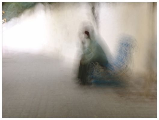 Impression d'un homme sur un banc