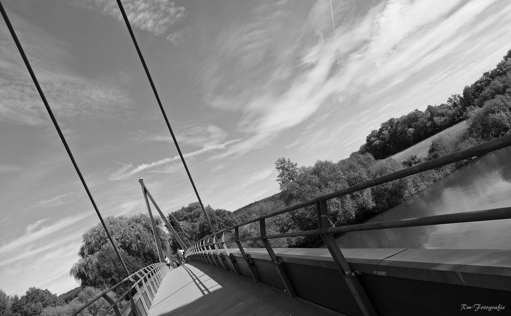 Impression einer kleinen Brücke über die Lahn...