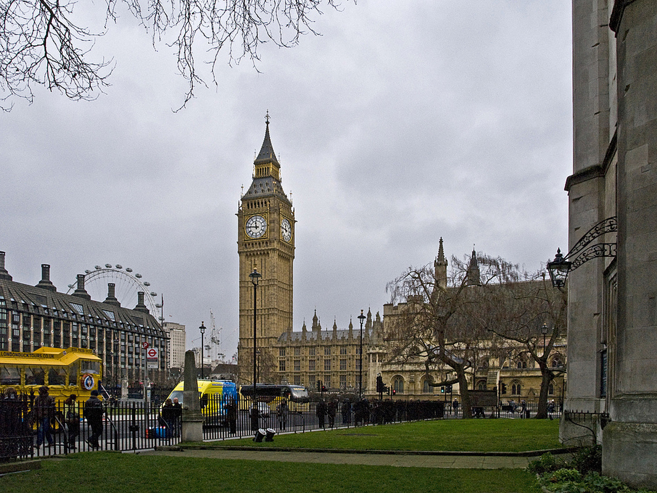 Impression londonienne -- Parliament Square & Big Ben  --  Eindruck von London